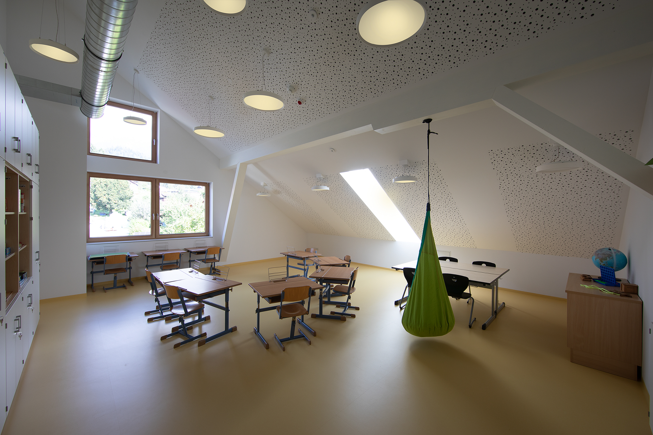 Innenansicht eines Dachausbaues für einen Kinderhort